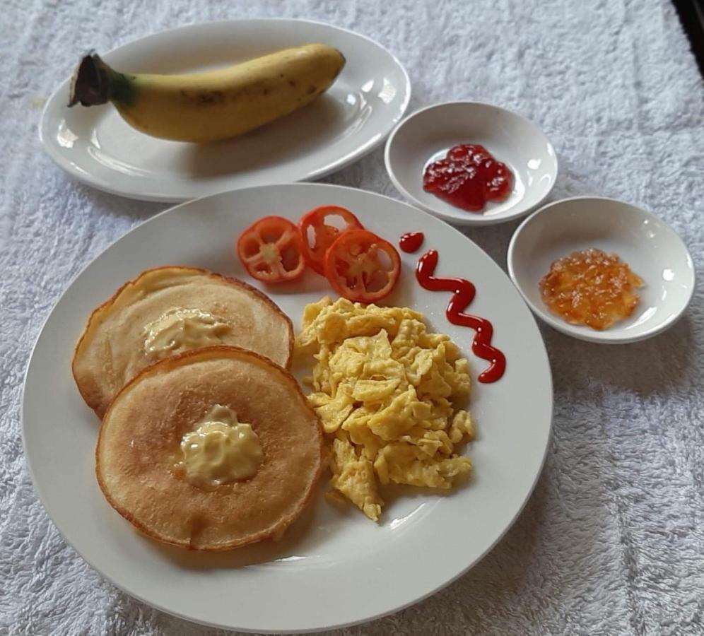 Jaijai'S Backpackers Inn 科隆 外观 照片